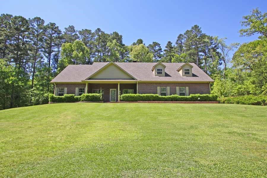 10545 Lakeshore Drive - Photo 1