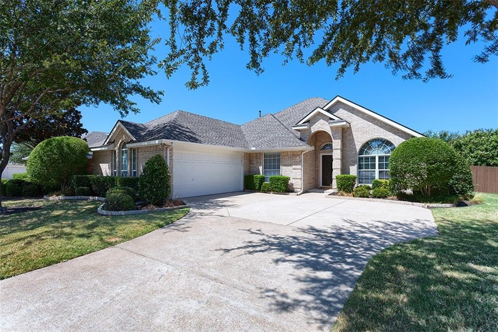 5053 Golfside Drive - Photo 1
