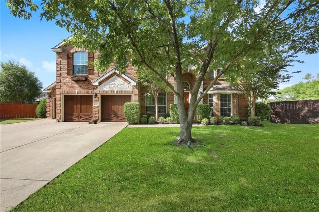 10101 Wentworth Drive - Photo 1