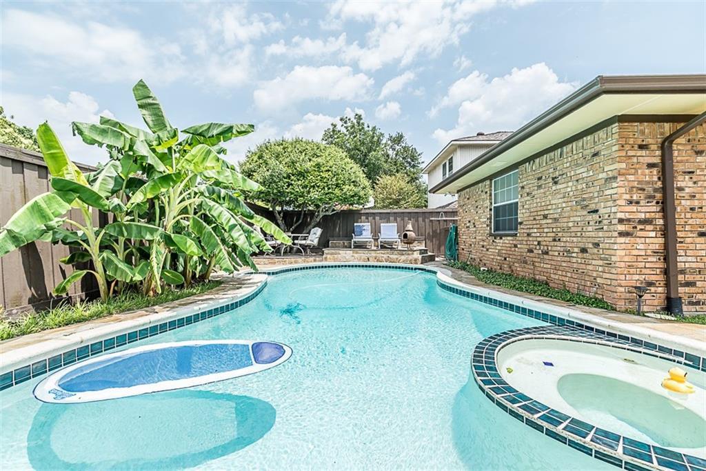 3401 Parkhaven Drive - Photo 1