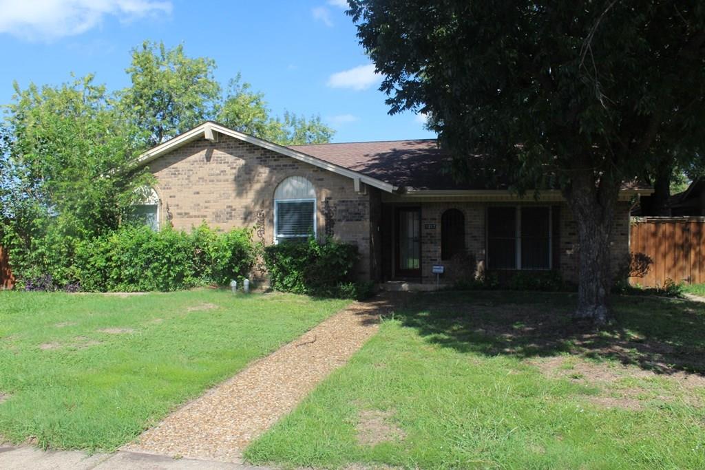 1217 Janell Drive - Photo 1