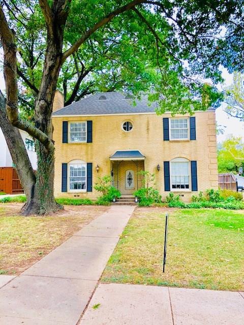 2558 Boyd Avenue - Photo 1