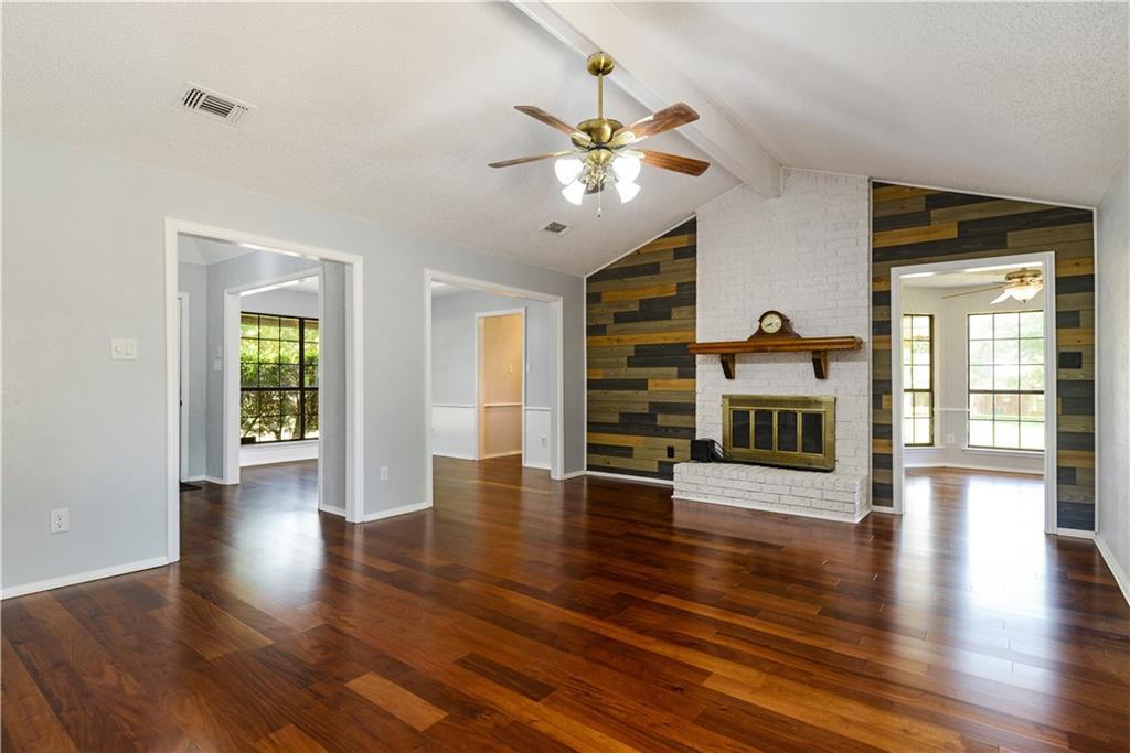 913 Meadow Drive - Photo 1