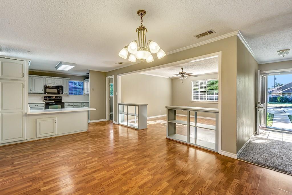 621 Arizona Drive - Photo 1