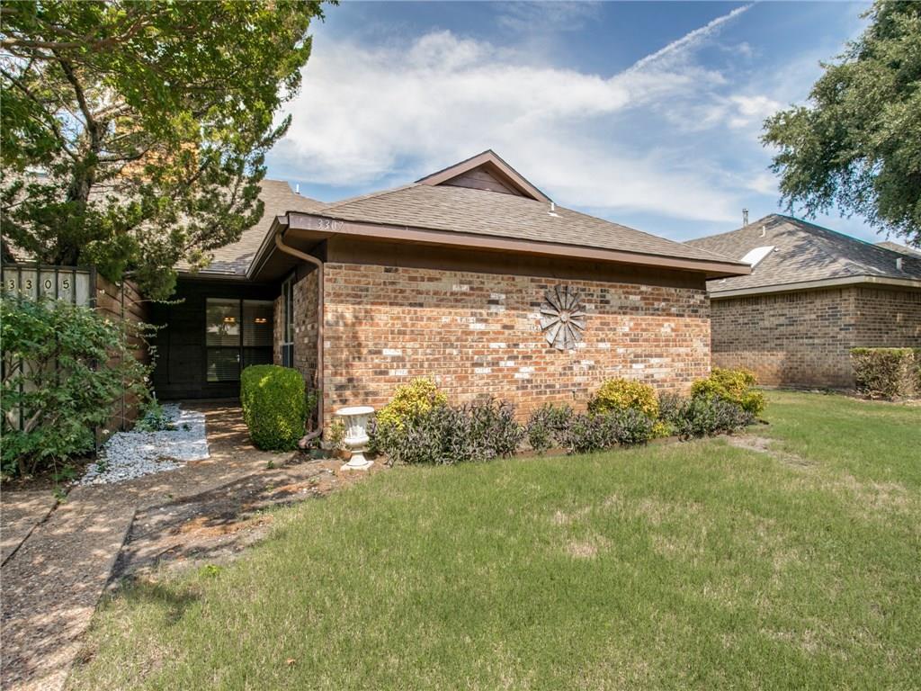 3307 Wells Drive - Photo 1
