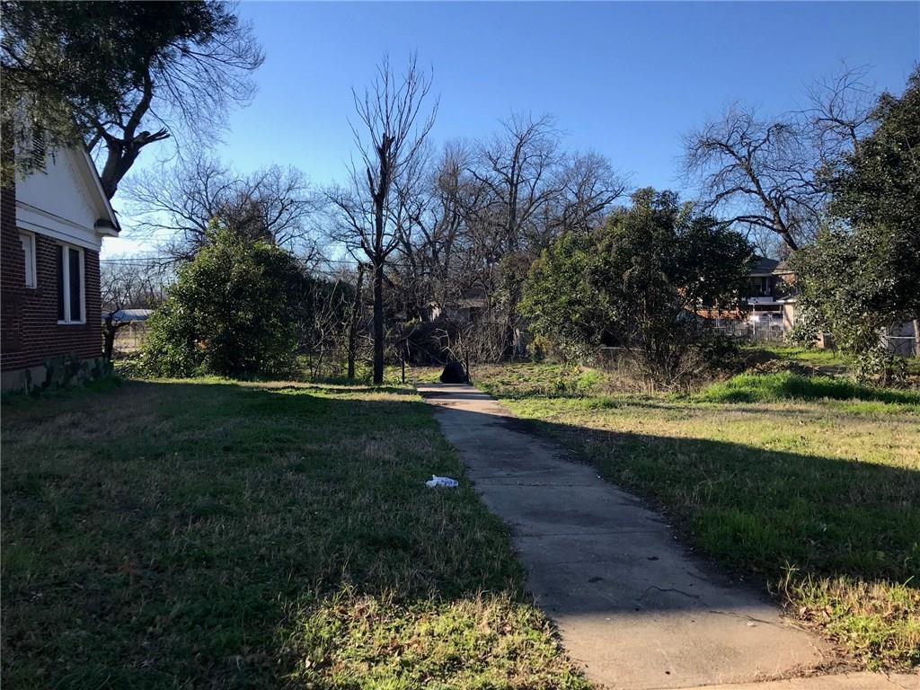 1011 Waverly Drive - Photo 1