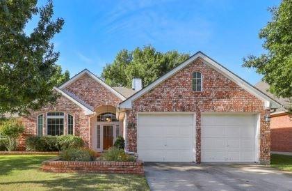 2713 Stonepointe - Photo 1