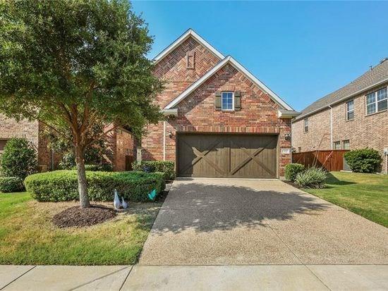 416 Westminster Drive - Photo 1