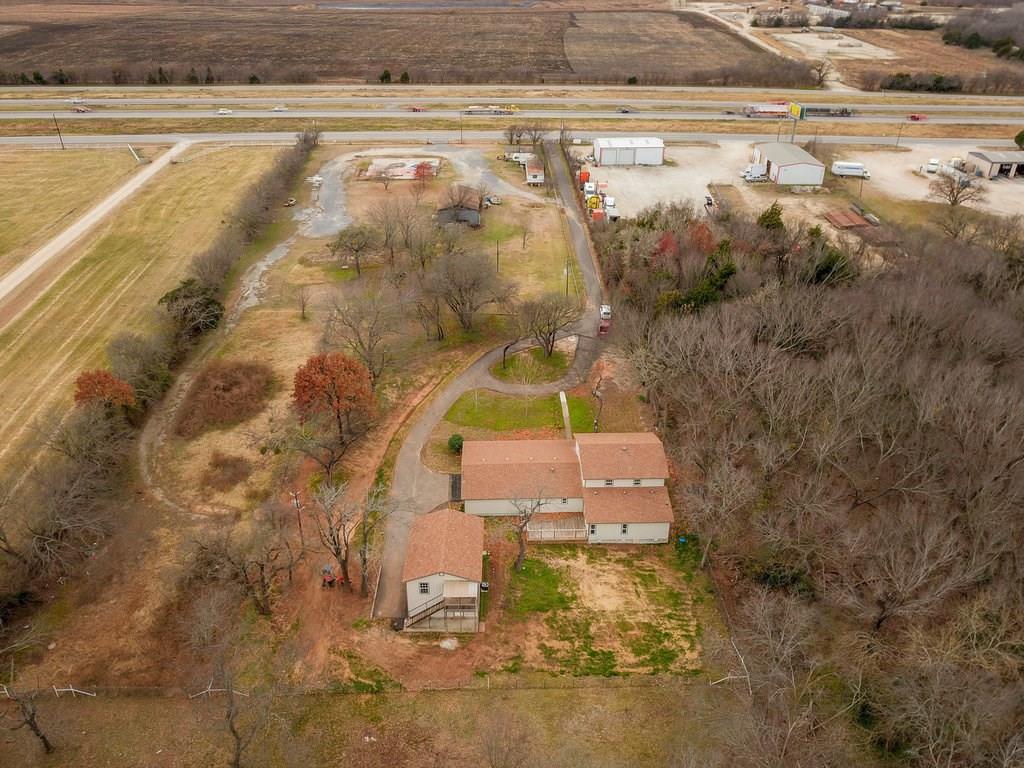 4007 Burleson Boulevard - Photo 1