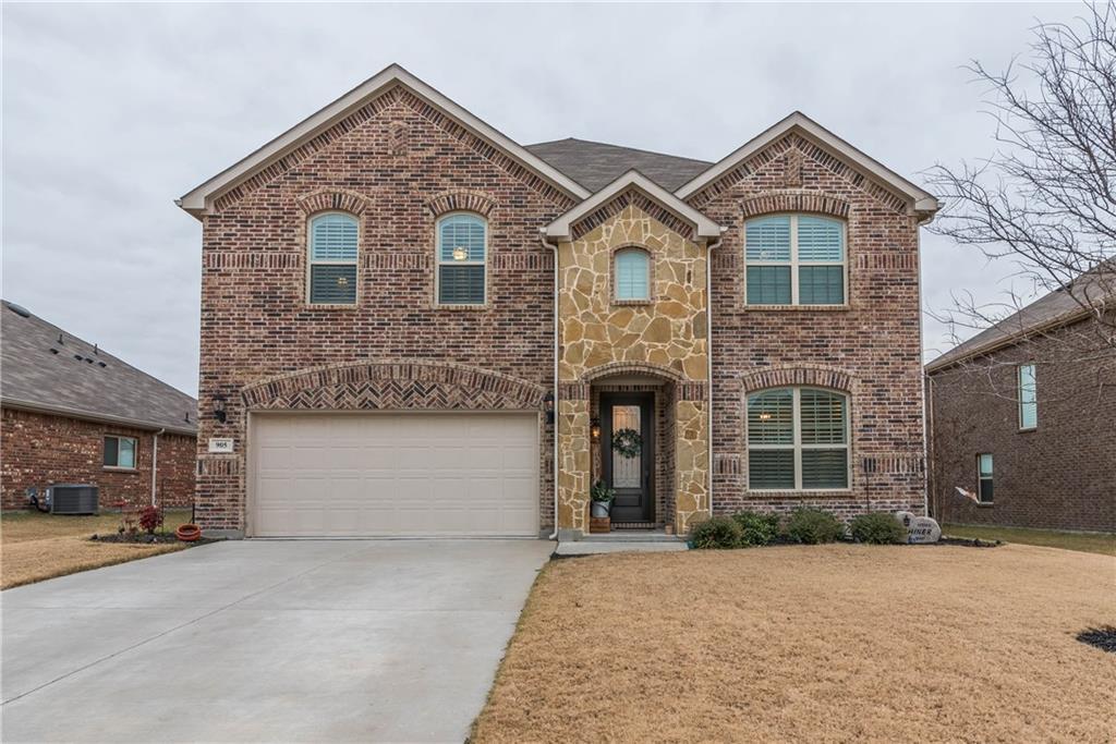 905 Swan Ridge Drive - Photo 1