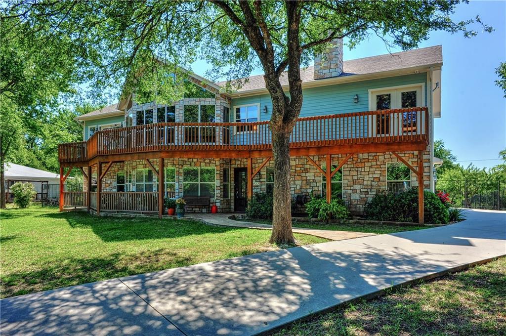 172 Cherokee Boulevard - Photo 1