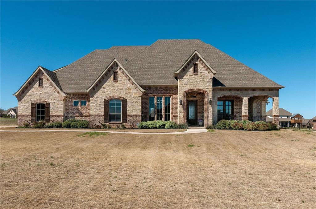 239 Bearclaw Circle - Photo 1