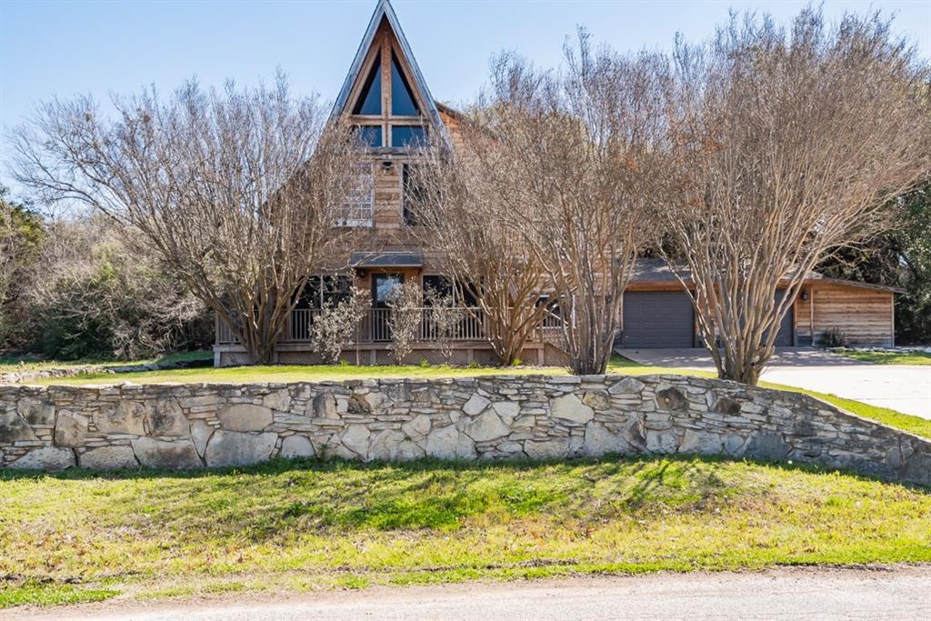 613 Mustang Trail - Photo 1