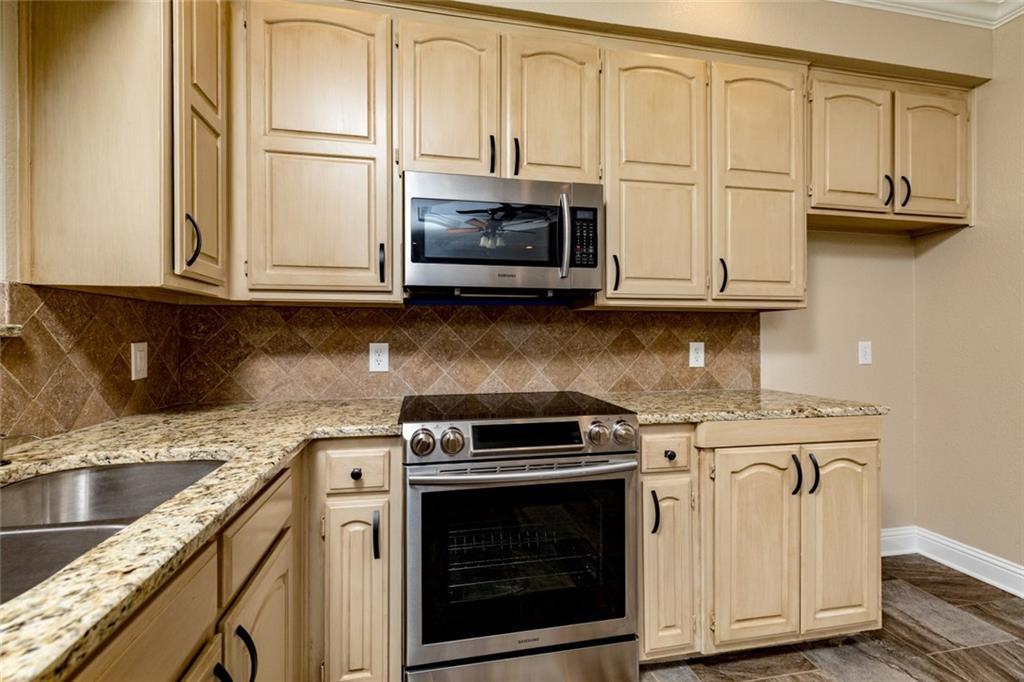 3900 Snow Creek Drive - Photo 1