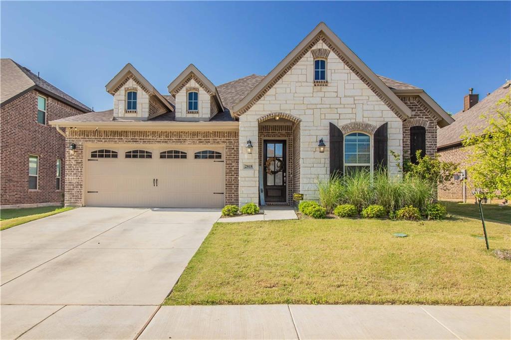 2818 Diamond Ridge Drive - Photo 1