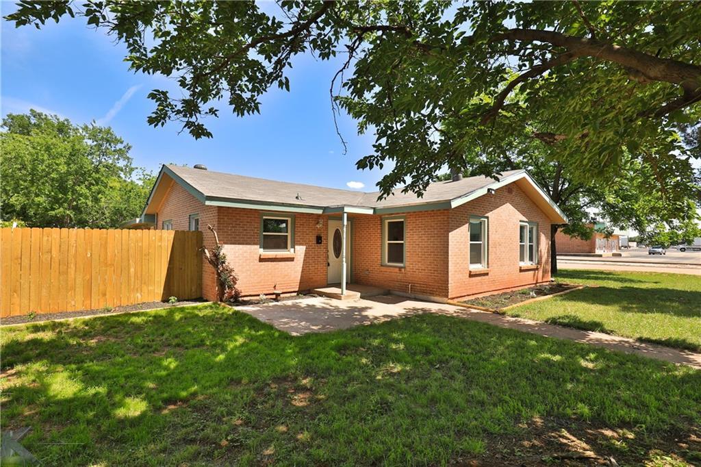 1401 Bridge Avenue - Photo 1
