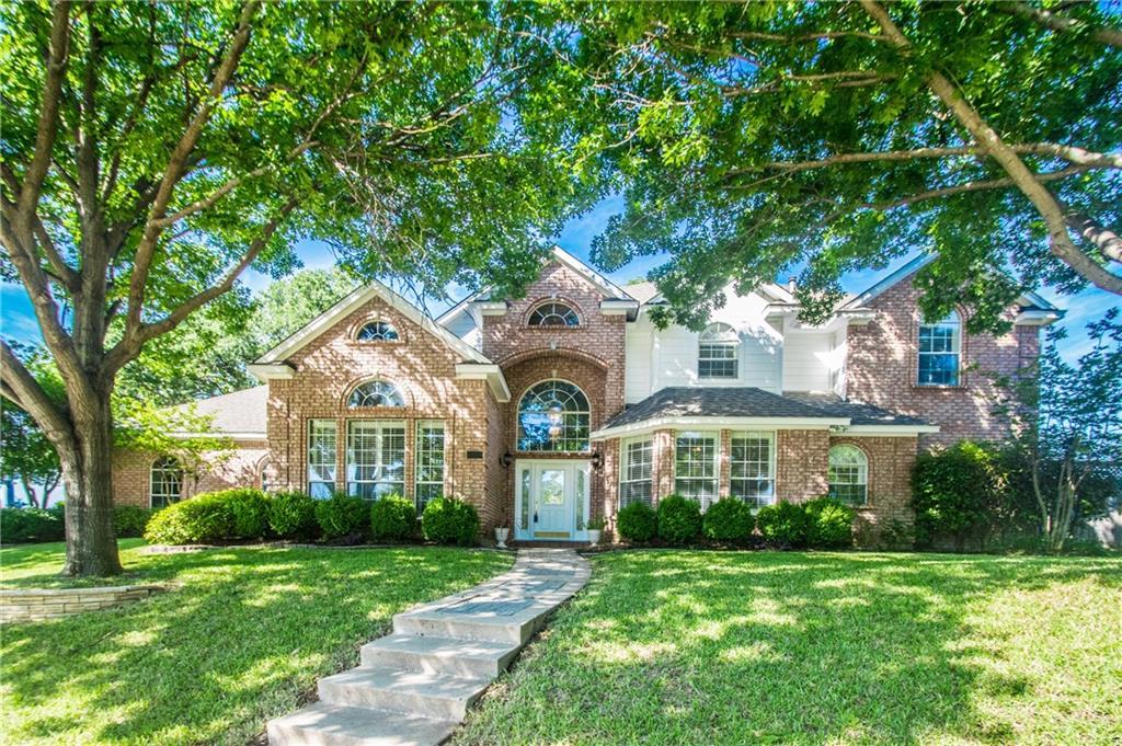 1438 Hidden Oaks Circle - Photo 1
