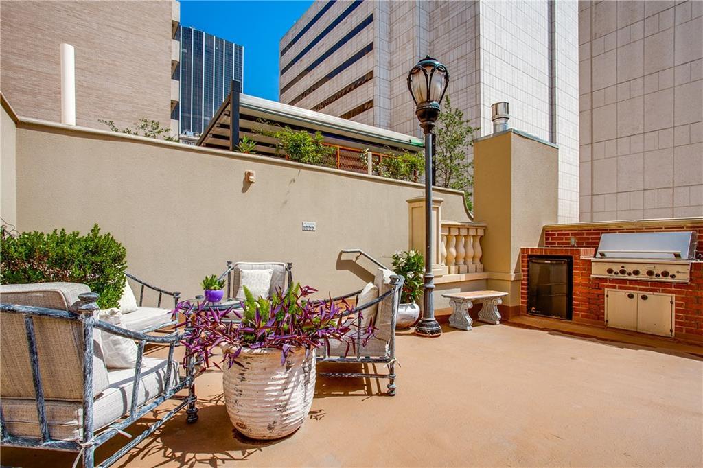 1300 Jackson Street - Photo 1