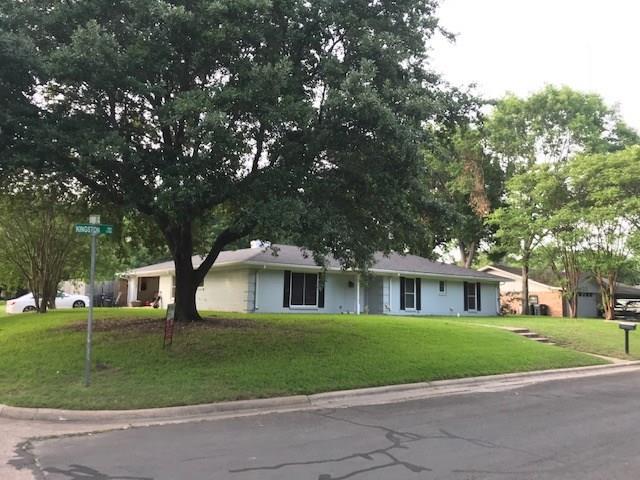 1716 Kingston Drive - Photo 1