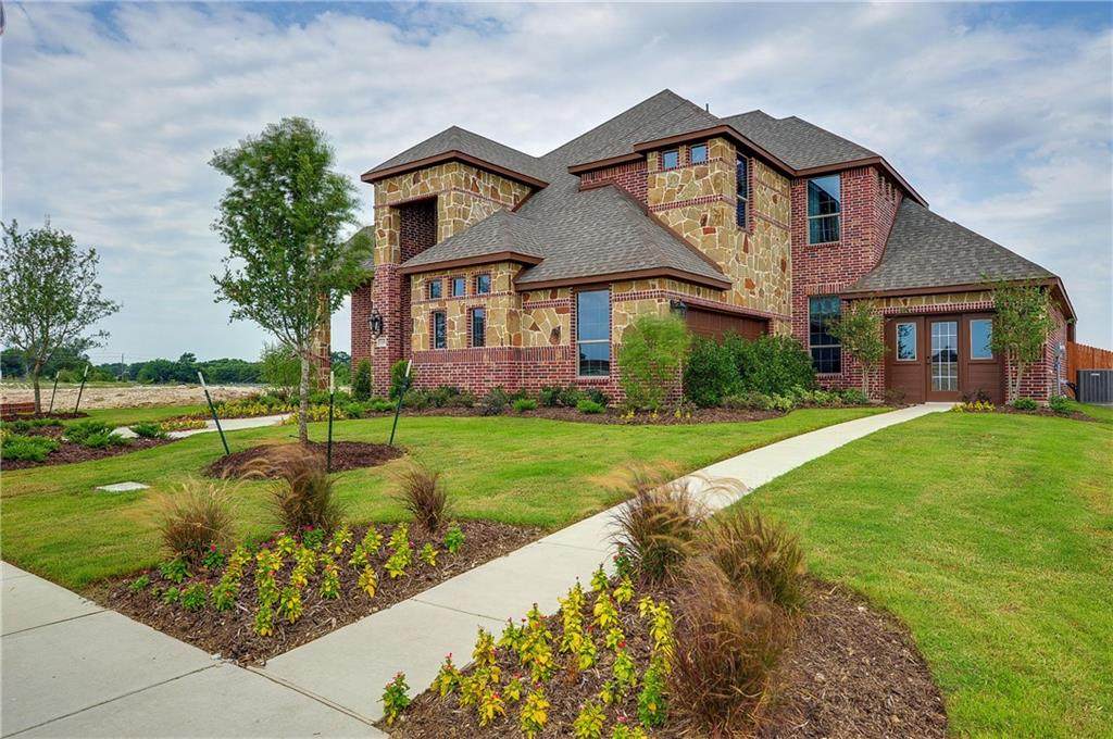 229 Belmont Drive - Photo 1