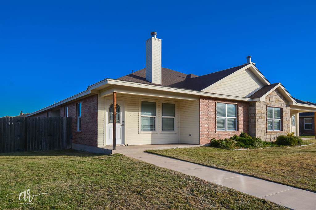 2312 Independence Boulevard - Photo 1