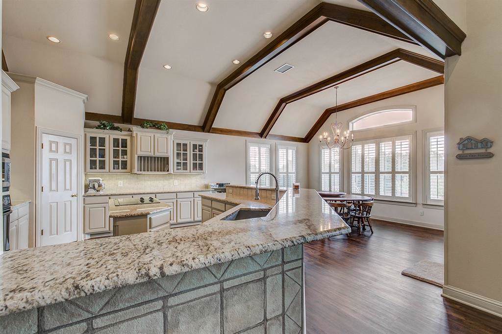 807 Shady Creek Drive - Photo 1