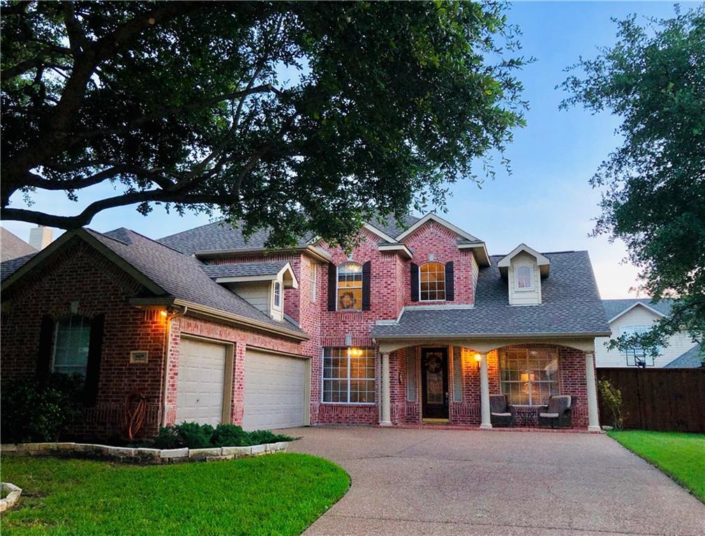 4629 Oak Shores Drive - Photo 1