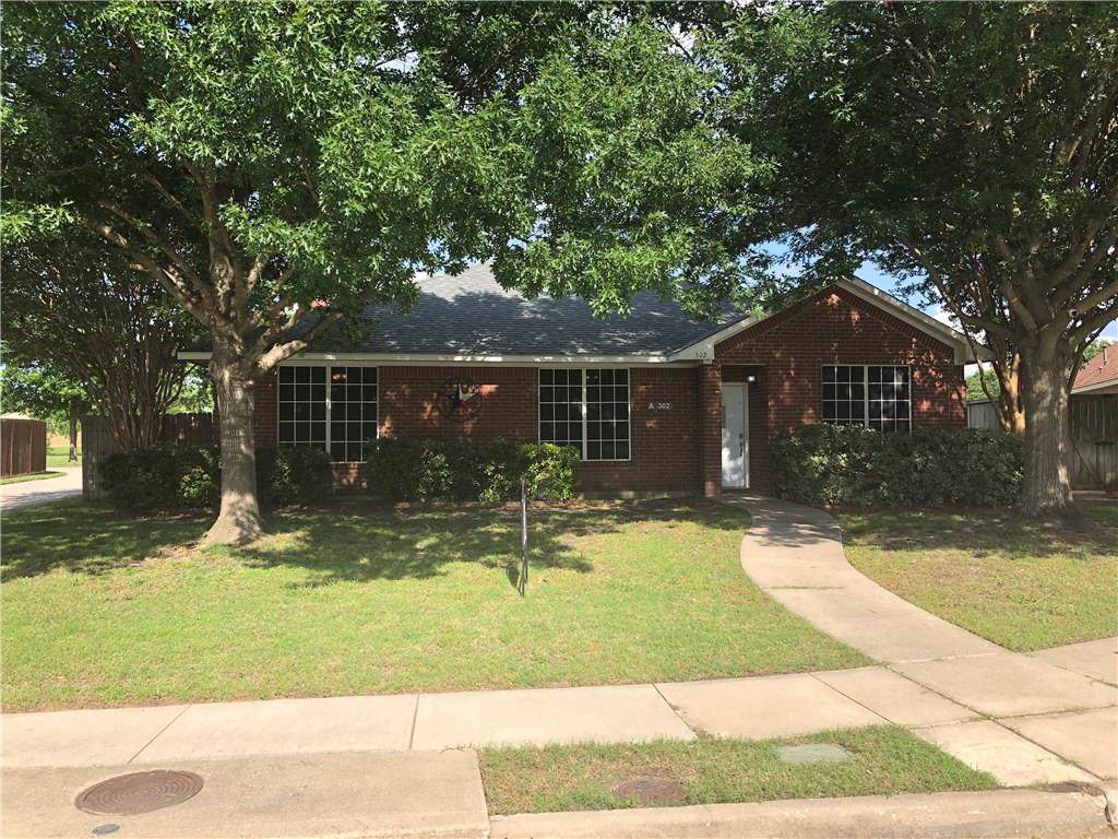 302 Stone Creek Drive - Photo 1