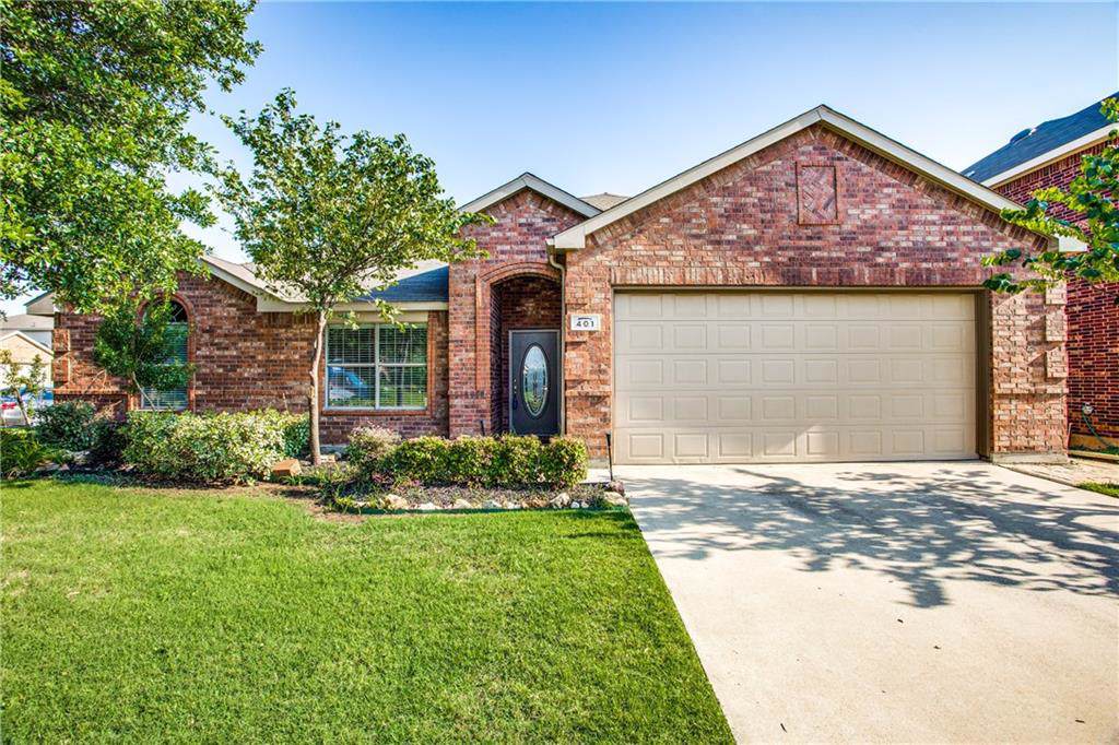 401 Braewick Drive - Photo 1
