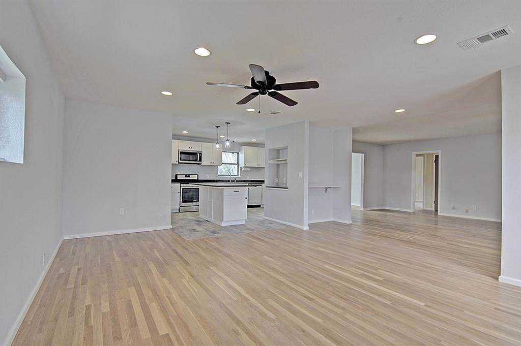 2315 Inadale Avenue - Photo 1