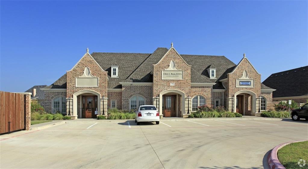 2913 Overland Trail - Photo 1