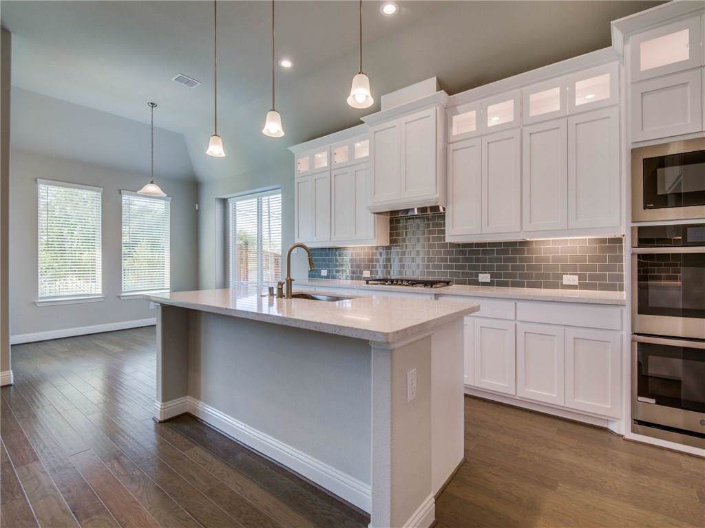 1701 Snapdragon Court - Photo 1