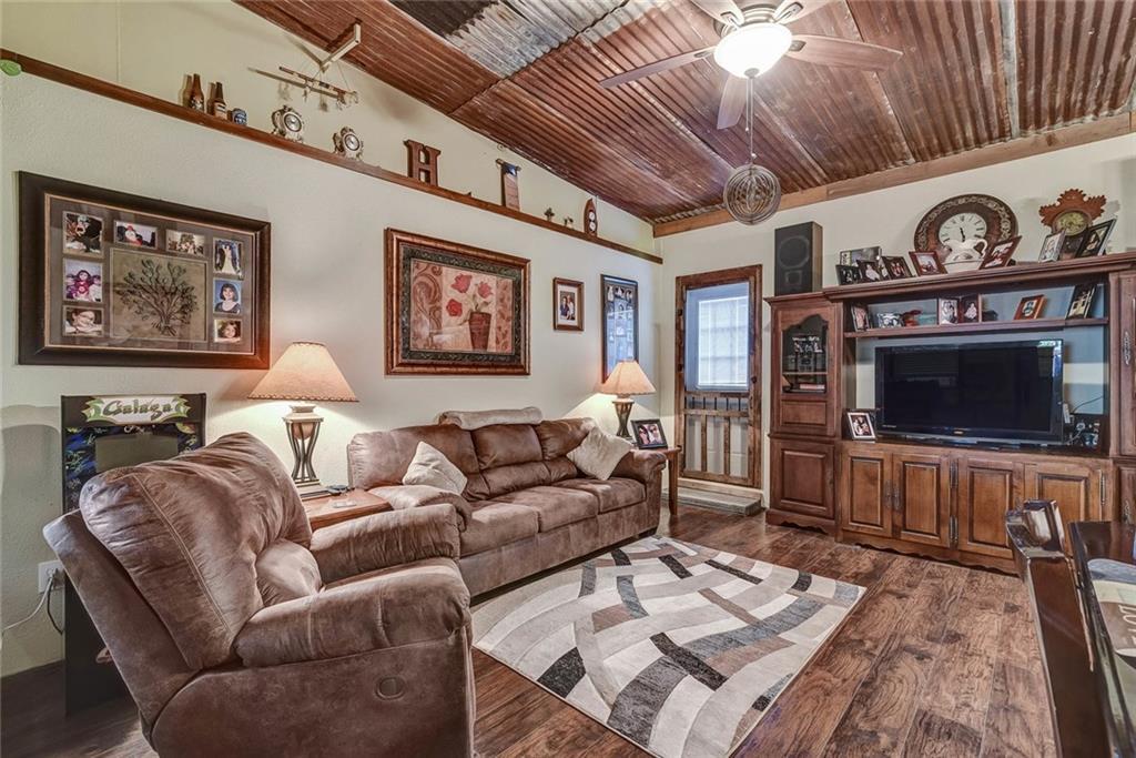 311 Main Street - Photo 1