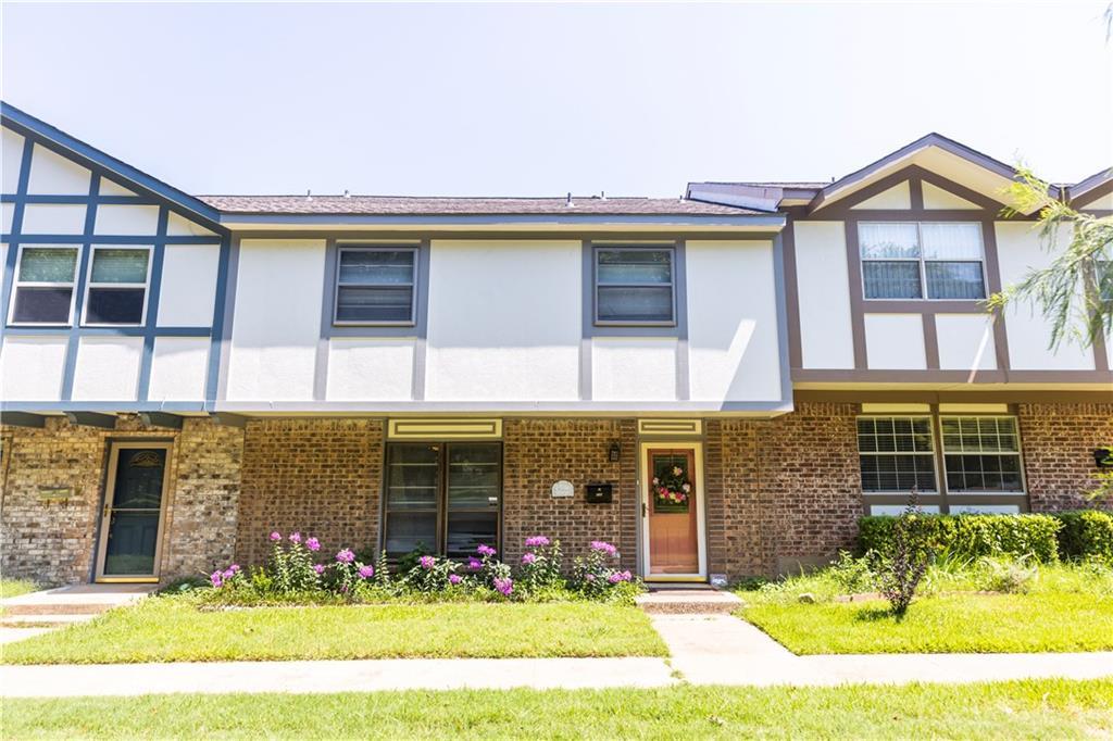 338 Westview Terrace - Photo 1