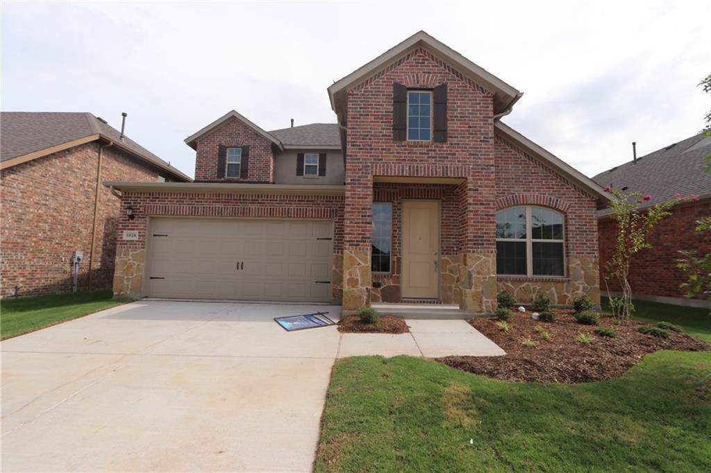 1028 Bluebird Way - Photo 1