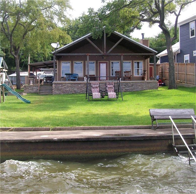 129 Briarwood Drive - Photo 1