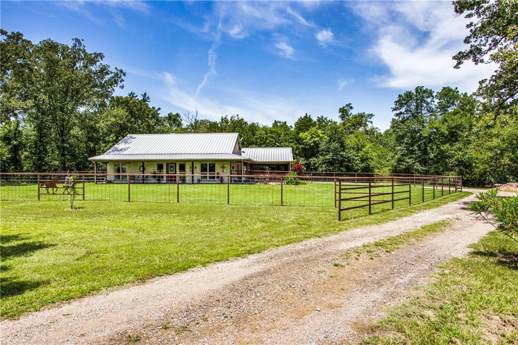 426 Vz County Road 1523 - Photo 1