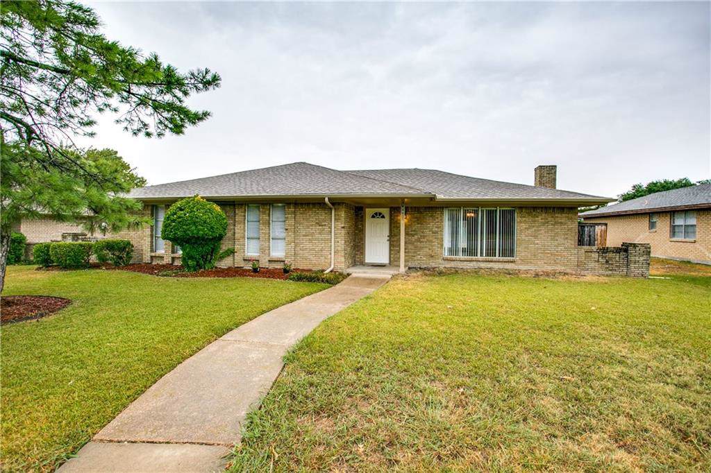 709 Rivercrest Boulevard - Photo 1