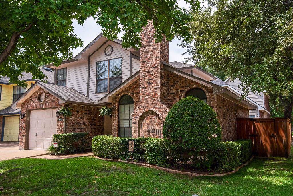 800 Saddle Rock Court - Photo 1