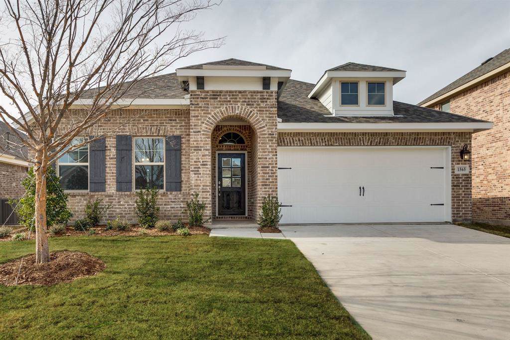 1565 Seminole Drive - Photo 1