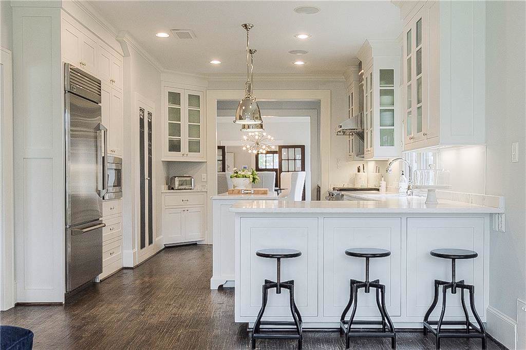 5829 Belmont Avenue - Photo 1