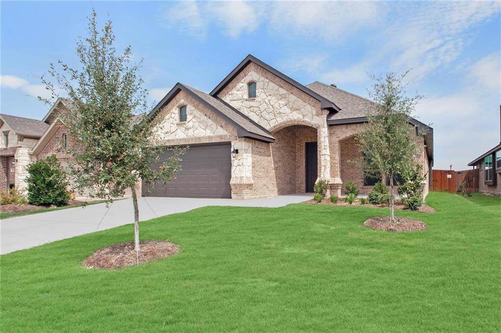223 Dakota Drive - Photo 1