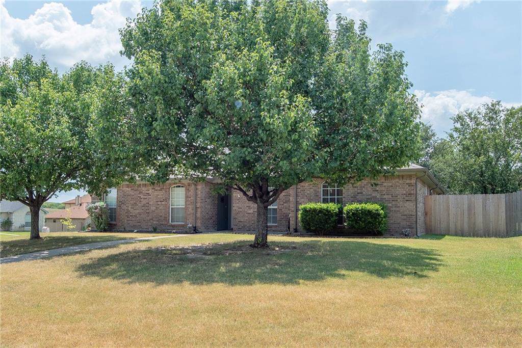 612 Rolling Hills Drive - Photo 1