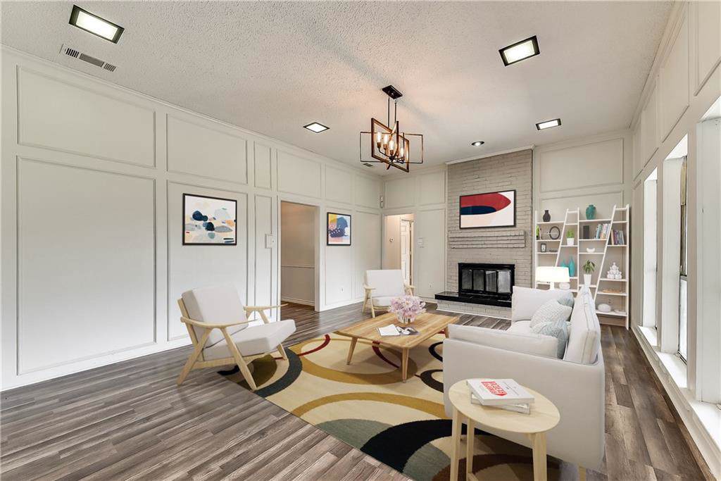 326 Faircrest Drive - Photo 1
