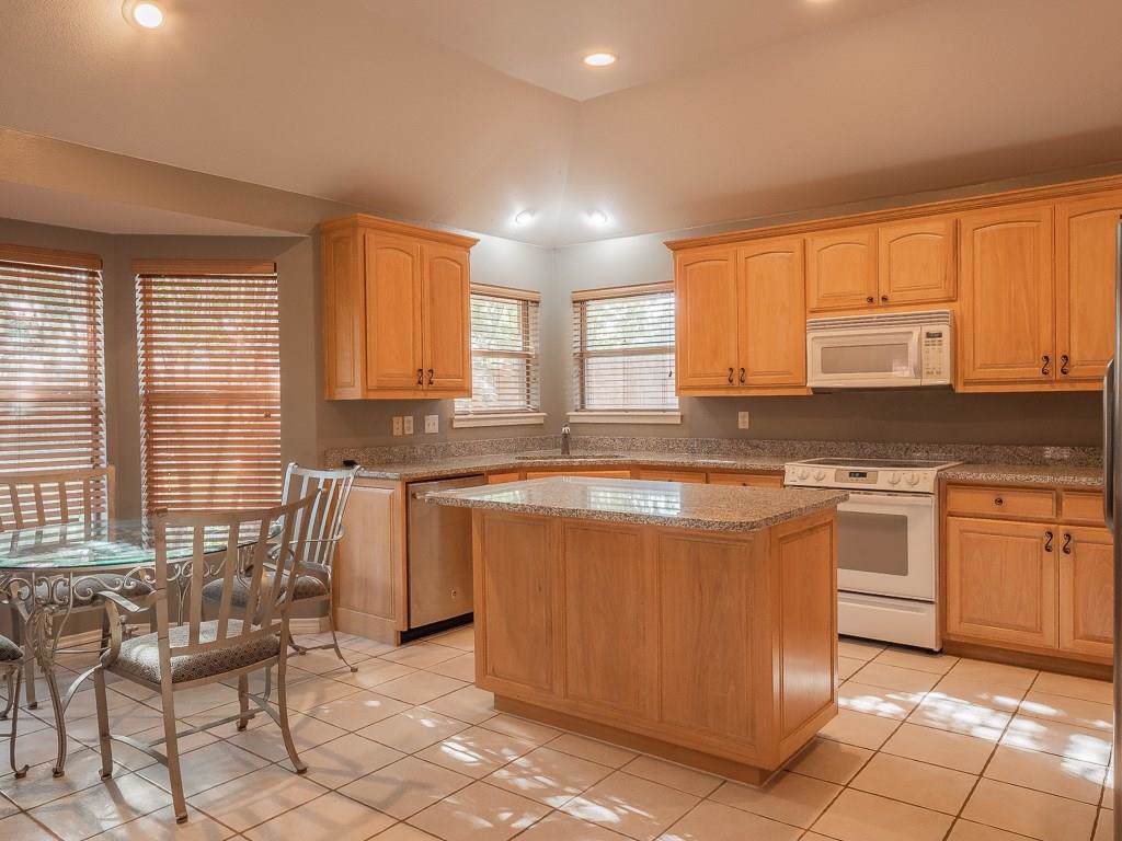 1434 Oakwood Drive - Photo 1