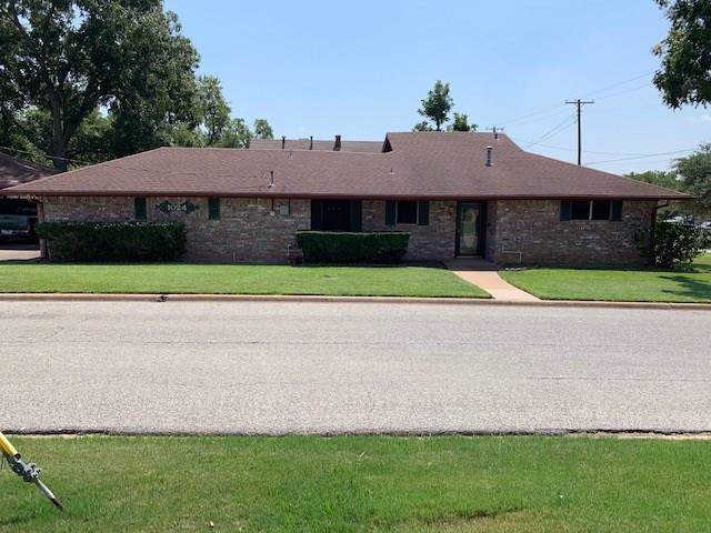 1024 Pecan Street - Photo 1