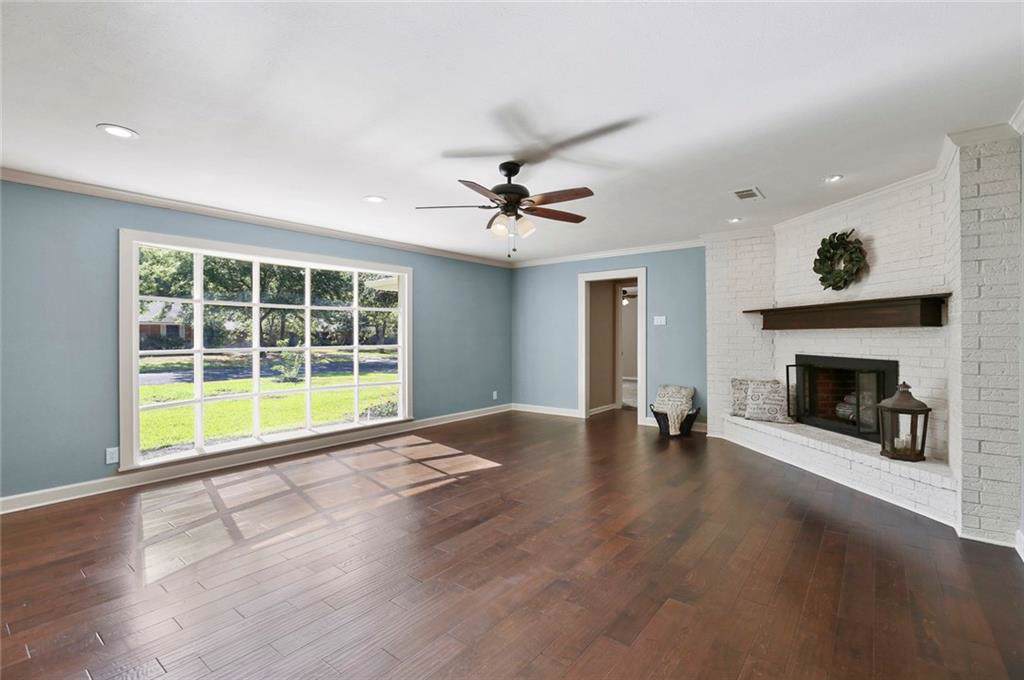2812 Hillcrest Drive - Photo 1