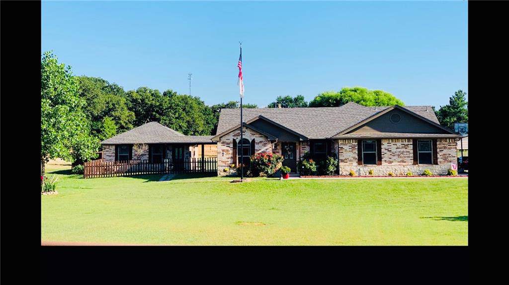 112 Florence Lane - Photo 1