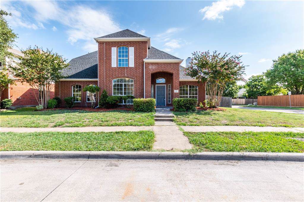 2302 Valley Creek Drive - Photo 1