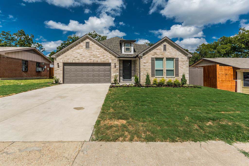1105 Glynn Drive - Photo 1